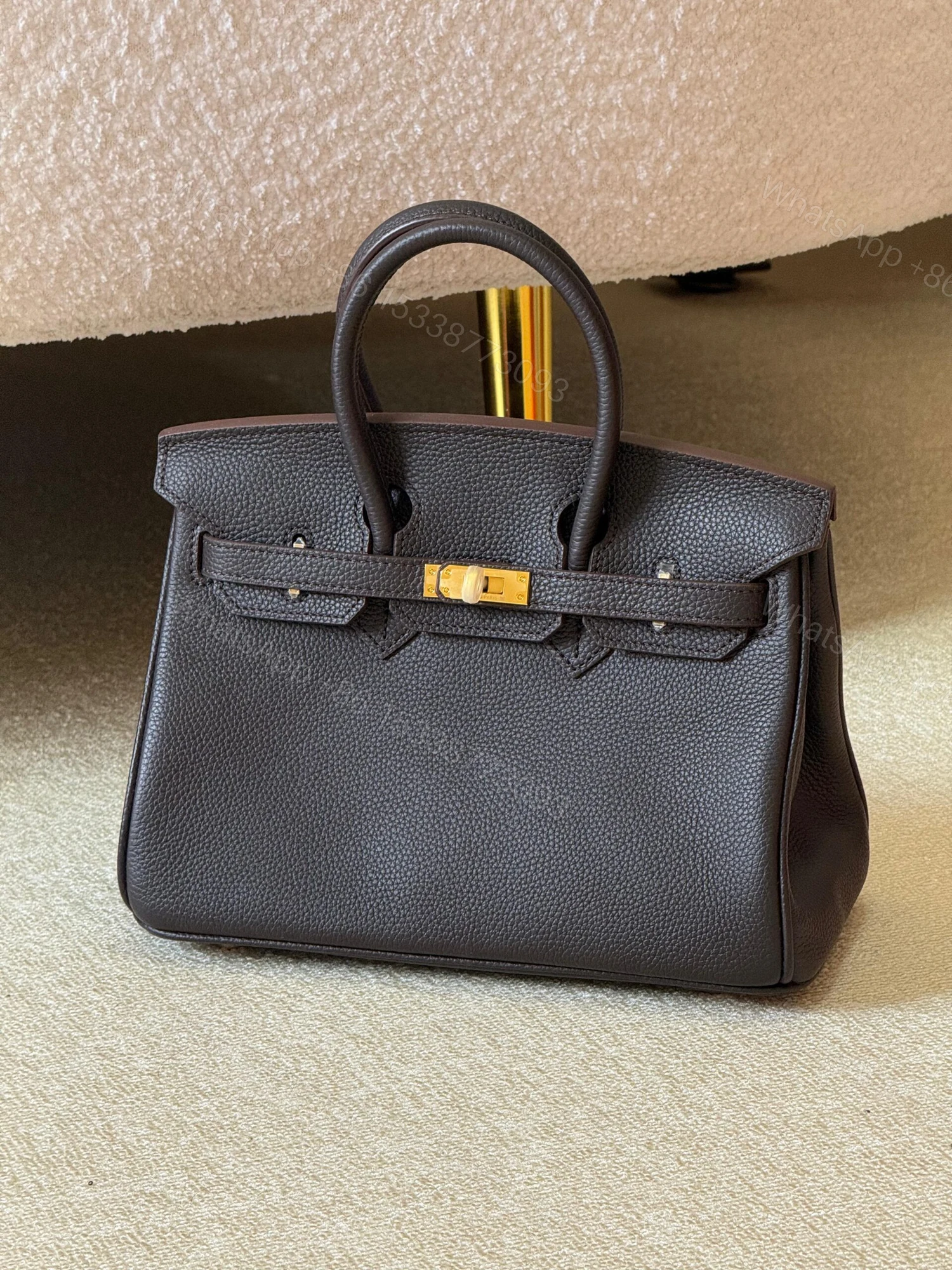 Hermès Birkin 25 bag in Chocolat or Ebene Togo Leather — view 1