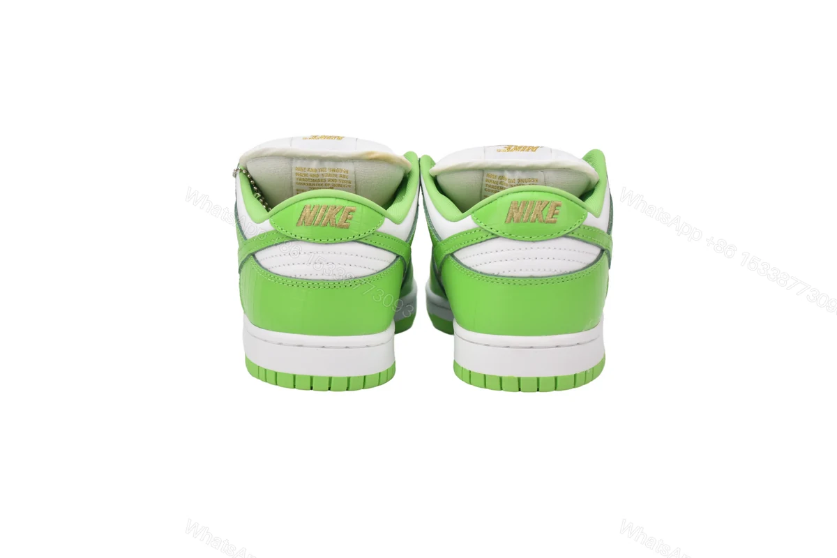 View 9 of Supreme x Nike SB Dunk Low "Green Stars” DH3228-101