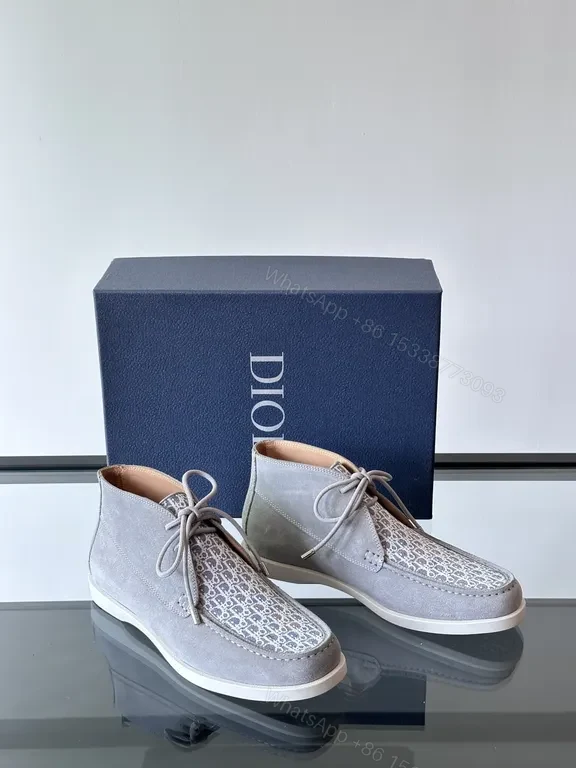 View 4 of Chic Gradient Patterned High-Top Sneakers with Nike-Esque Detailing