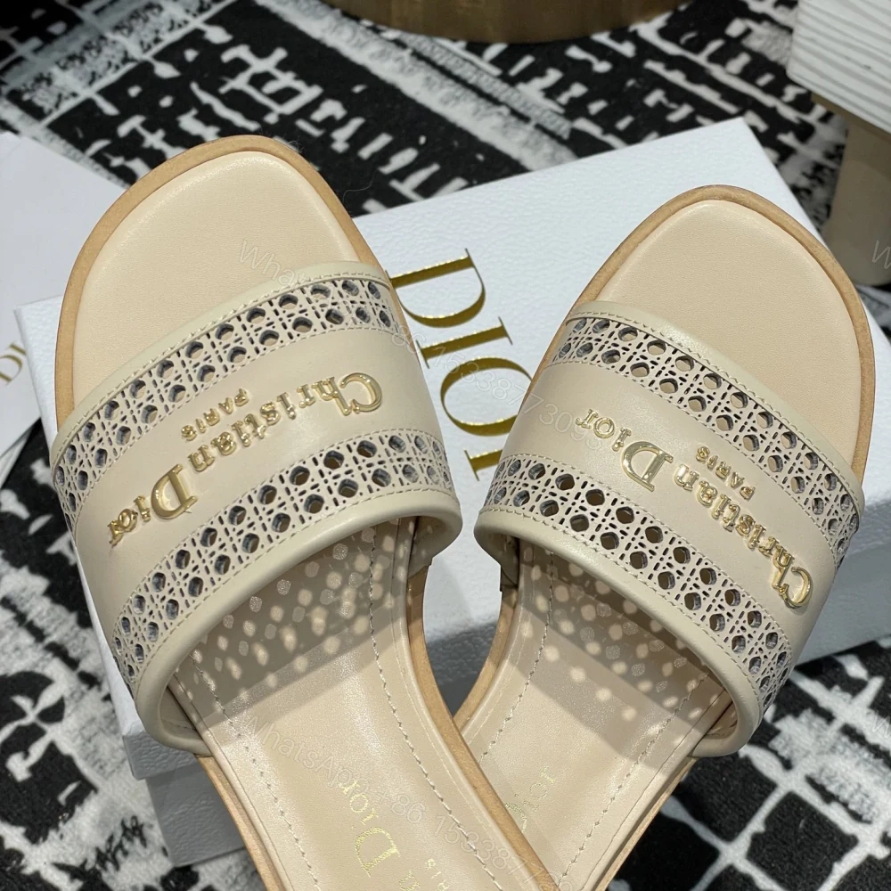 View 8 of 高仿Dior*D-Lane系列KCO205圓頭套腳拖鞋短踭米色免檢版