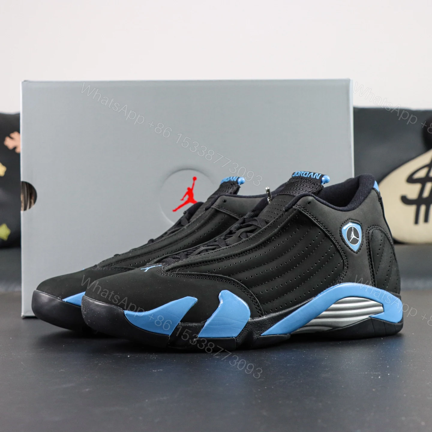 Air Jordan 14 Retro University Blue — view 1