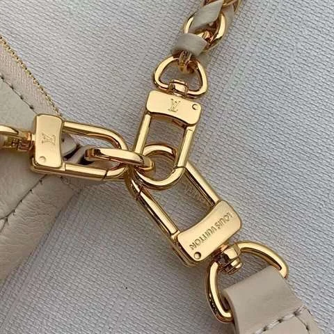 View 8 of LOUIS VUITTON MULTI POCHETTE ACCESSOIRES – LBV372