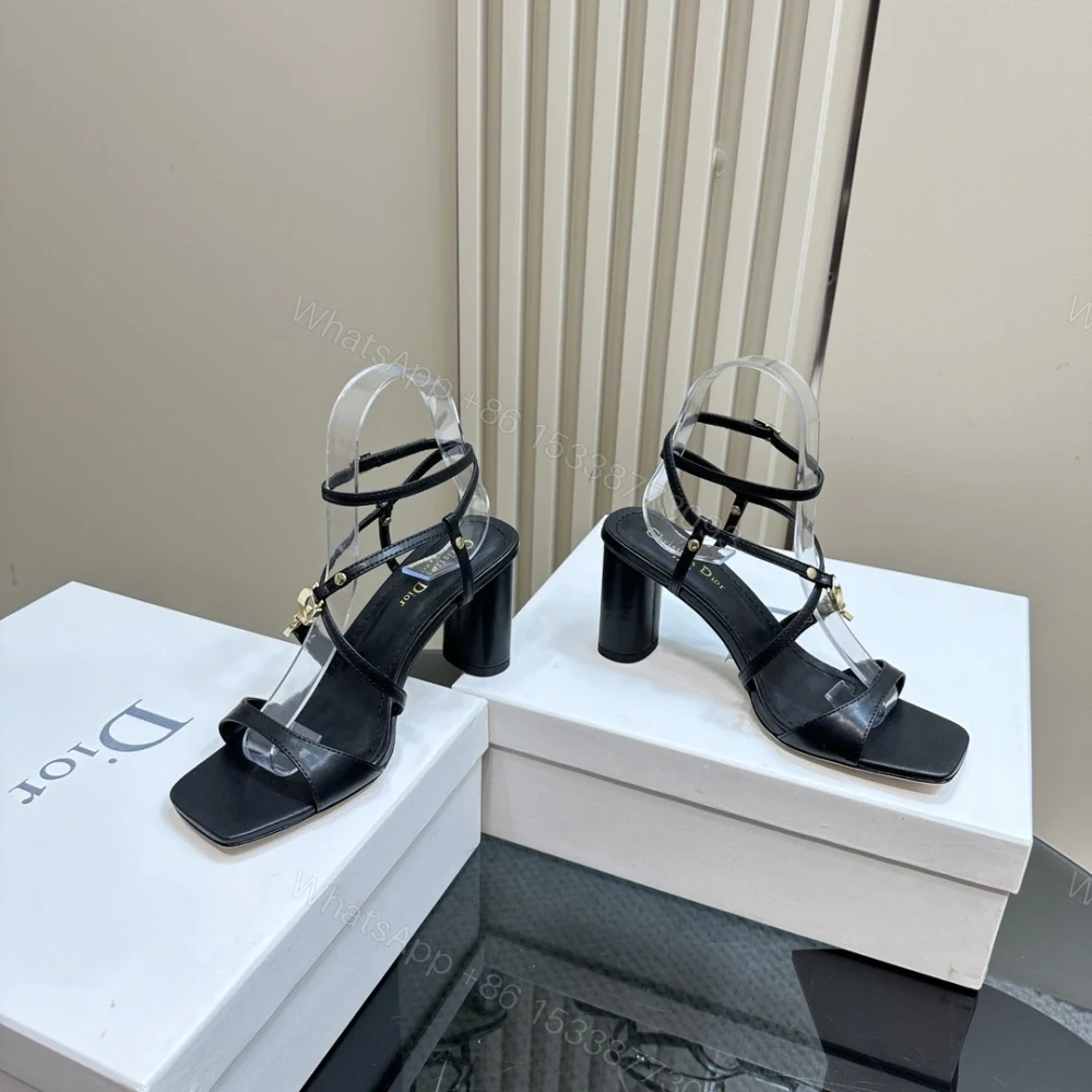 View 5 of 高仿Dior*Cest系列KCO069金屬配飾露趾高跟涼鞋黑色8CM免檢版