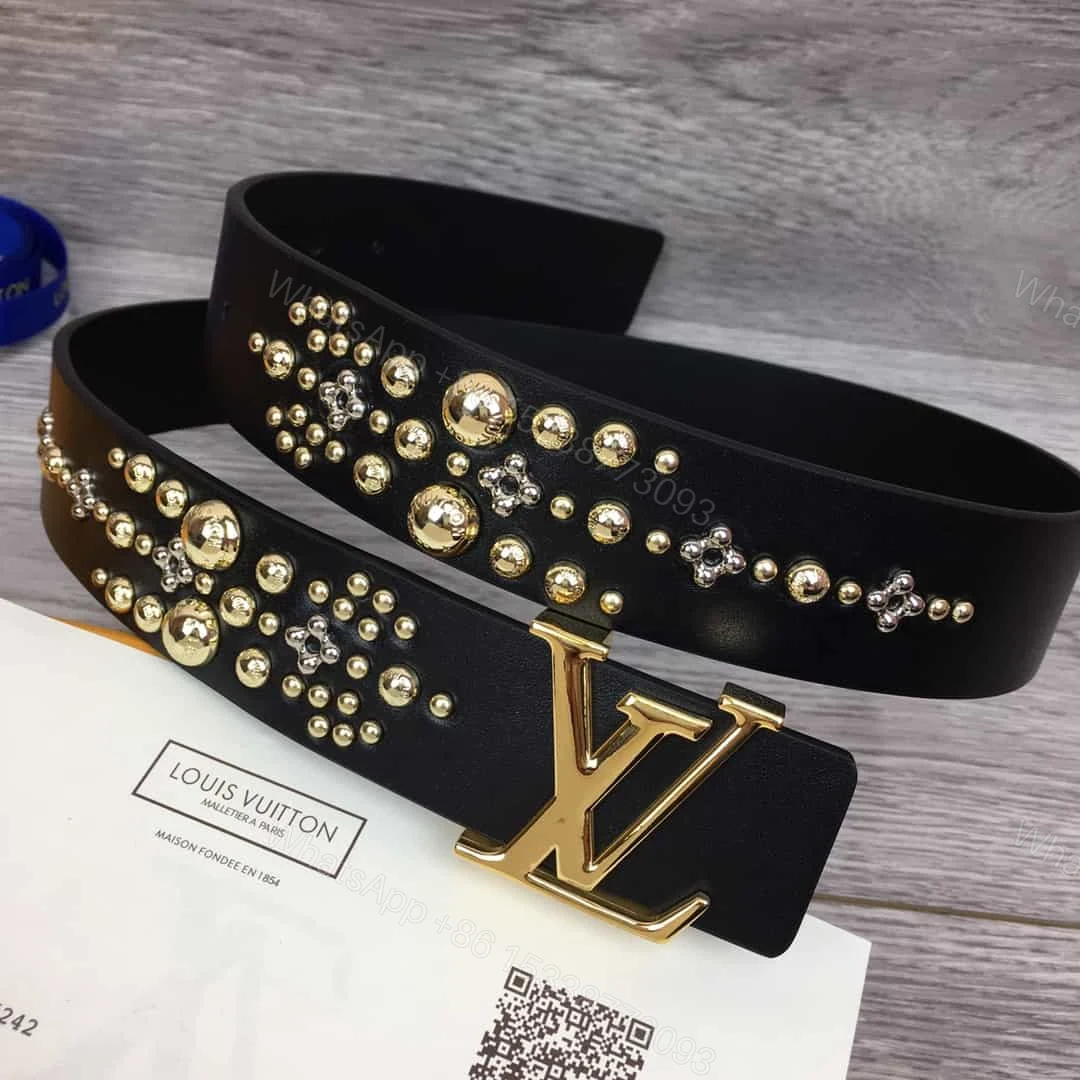 View 3 of LOUIS VUITTON CALF LEATHER LV ICONIC 35MM BELT – B122