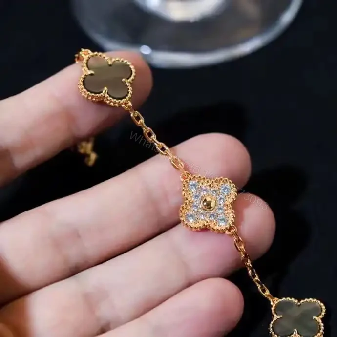 View 8 of 高仿首飾VanCleef&Arpels*RP2R100珍珠貝母玫瑰金手鏈