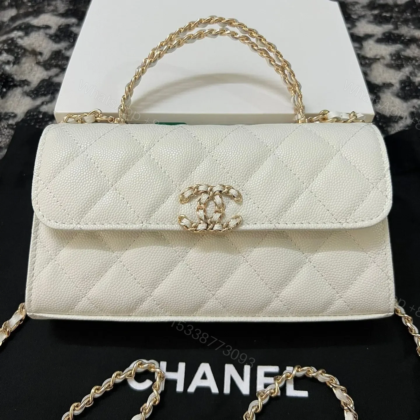 CHANEL KELLY 23P CLUTCH WITH CHAIN GOLD HARDWARE — view 1