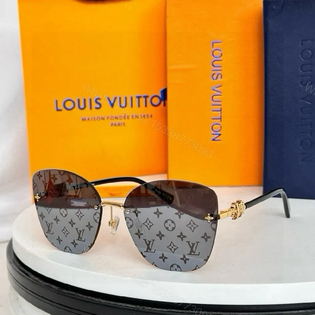 Iconic Monogram Gradient Sunglasses: Luxurious Comfort — view 1