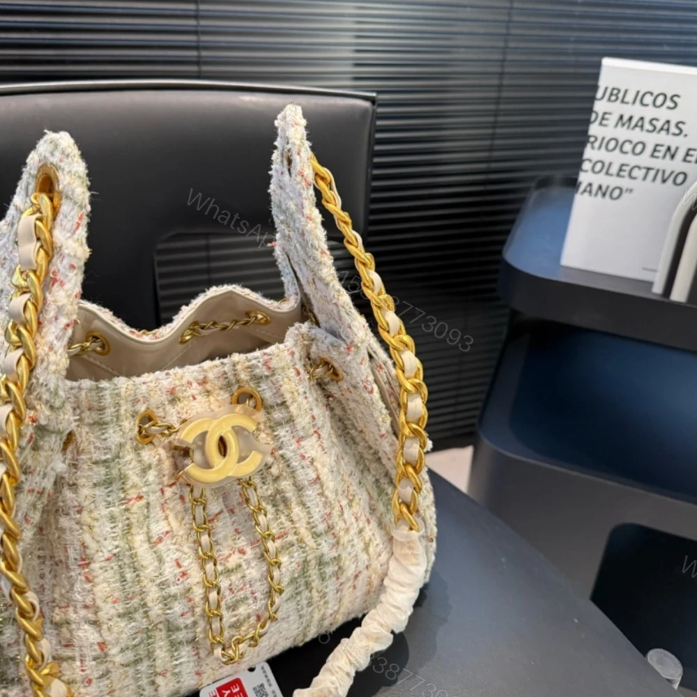 View 5 of CHANEL 25 SMALL HANDBAG TWEED AND GOLD TONE METAL 25CM AS5293 B21178 NR774