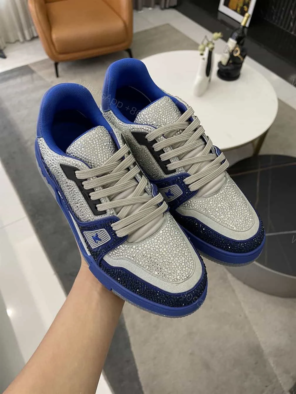 LOUIS VUITTON TRAINER SNEAKER – LSVT308 — view 1