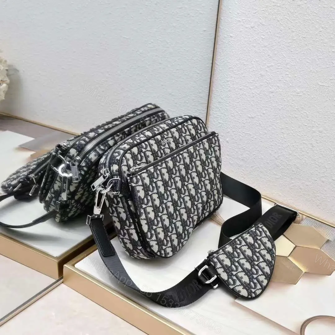 DIOR — view 1