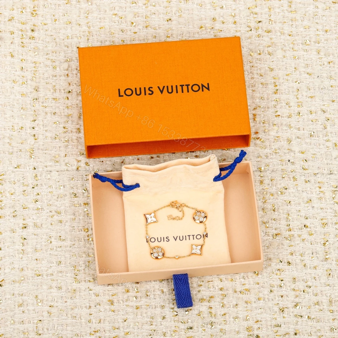 LV A貨女士項鏈金色鎖頭造型潮流百搭款 — view 1