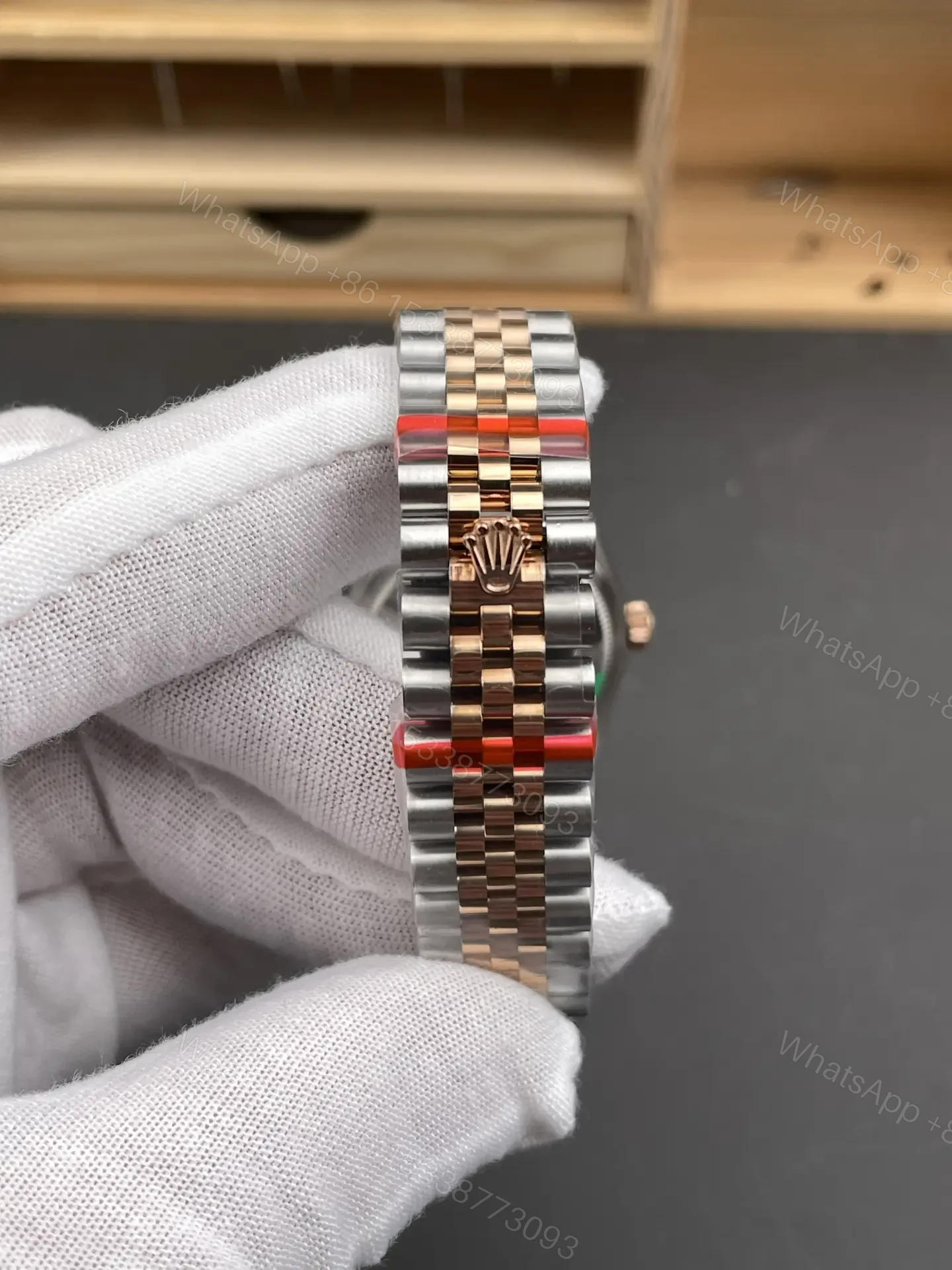 View 8 of Rolex Datejust 31 Rolesor Everose Fluted Jubilee Pink Roman 178271-0068