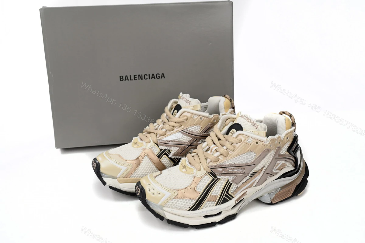 Balenciaga Runner Rice Pla Tinum 677403 W3RB3 9891 — view 2