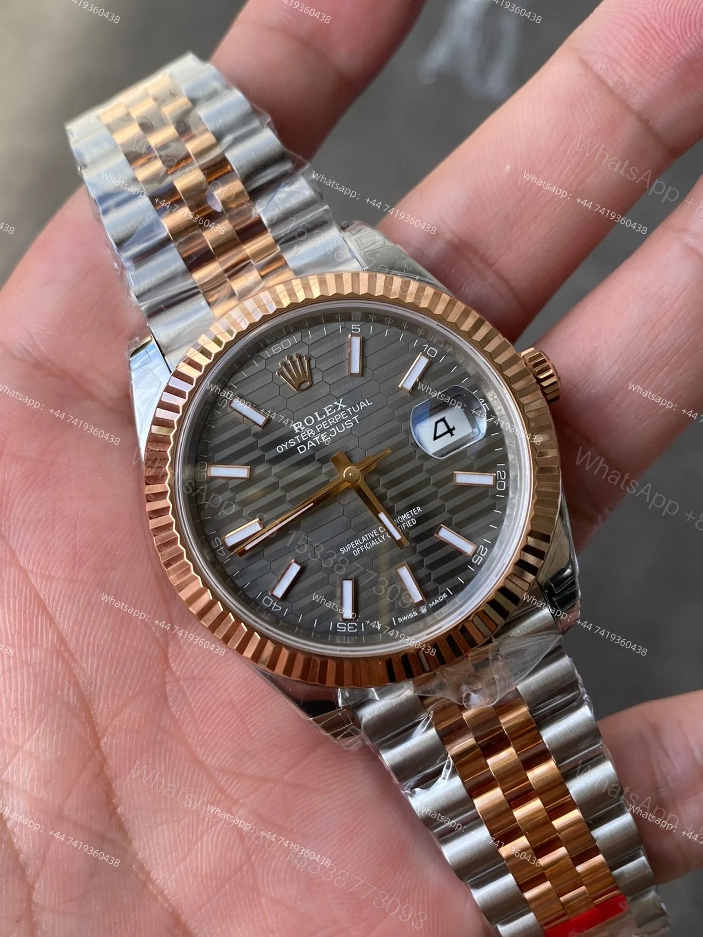 View 11 of Rolex Datejust M126331-0020 1:1 Replica Water Ripple Rose Gold Gray Dial Jubilee 41MM 3235 Movement Super Clone Watch