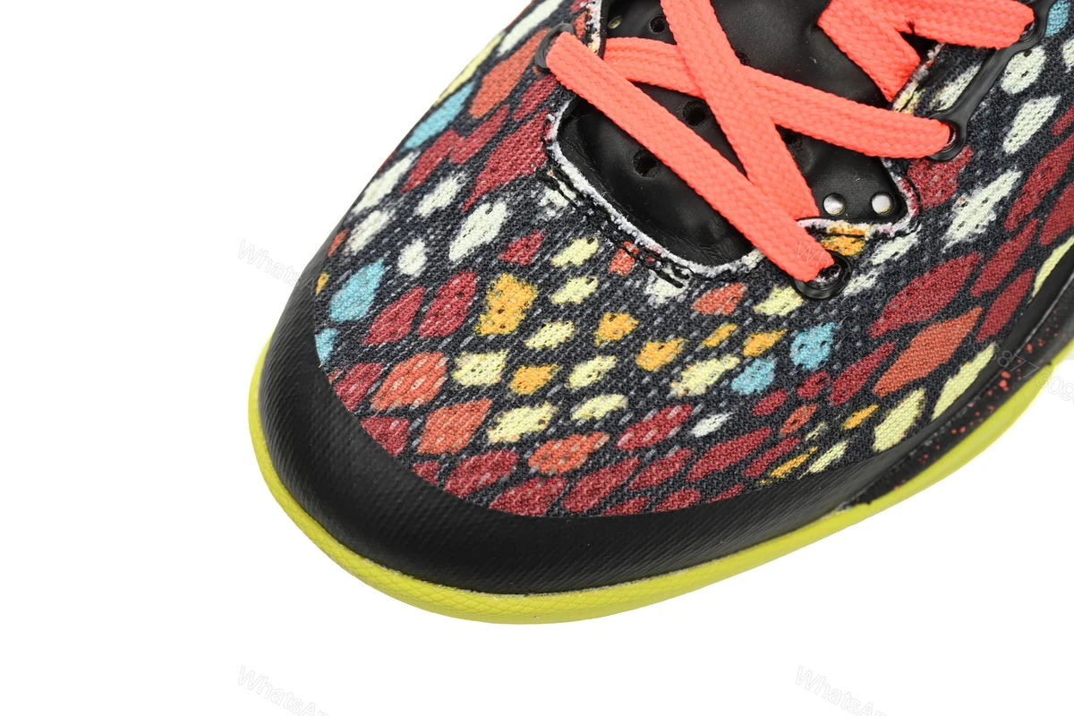 View 6 of Nike Kobe 8 Christmas 555286-060