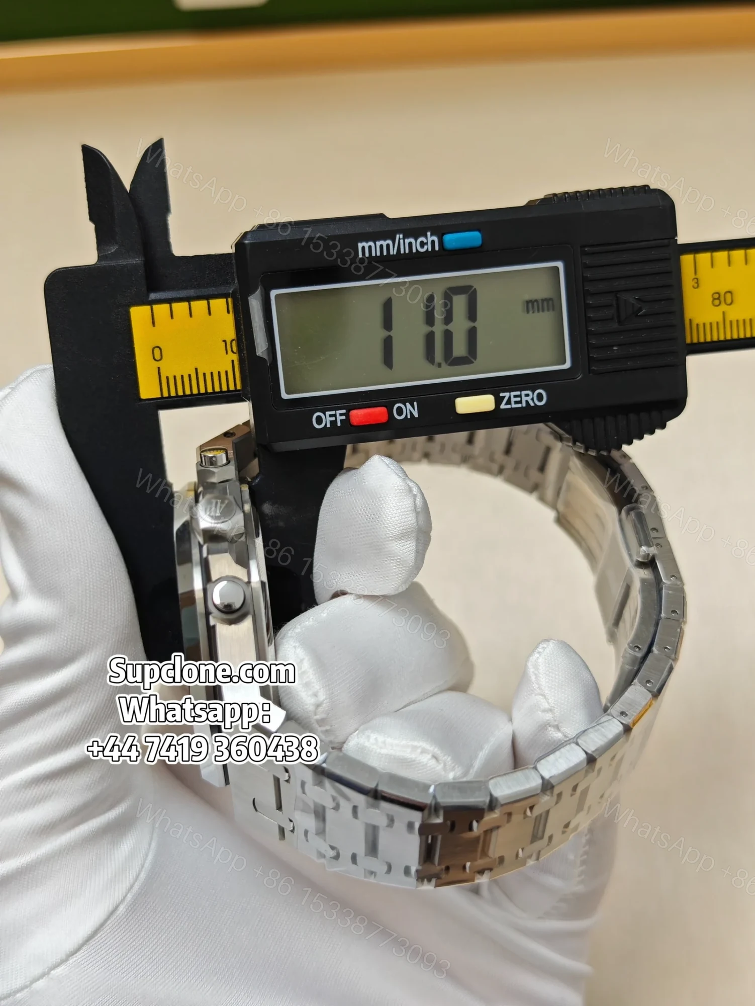 View 8 of Audemars Piguet Super Clone Royal Oak White Dial 26331ST Chronograph 41mm