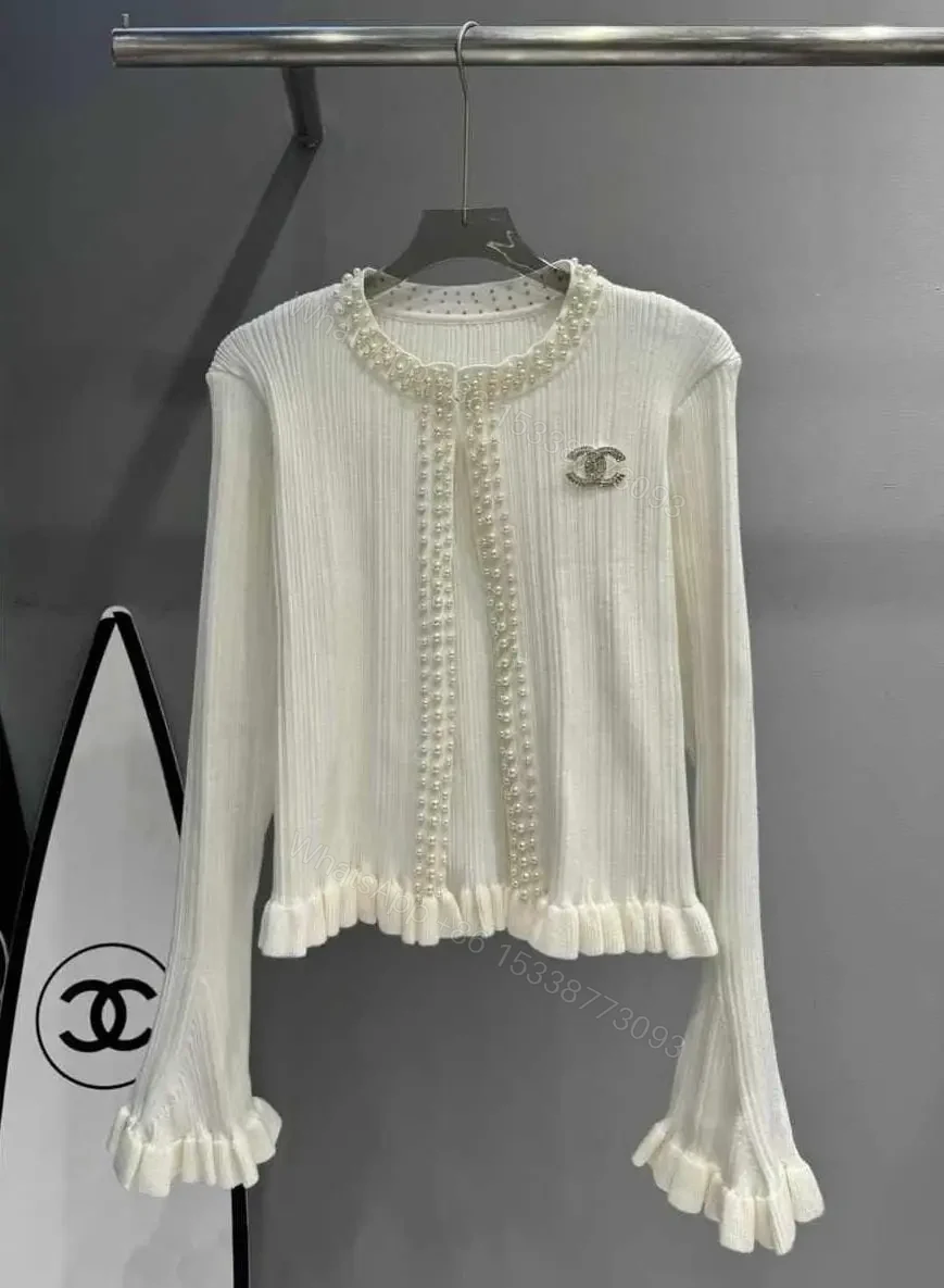 CHANEL — view 1