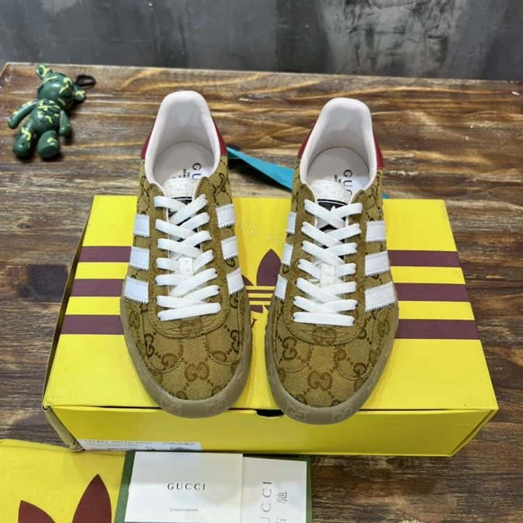 View 3 of GUCCI GAZELLE SNEAKER – GC114