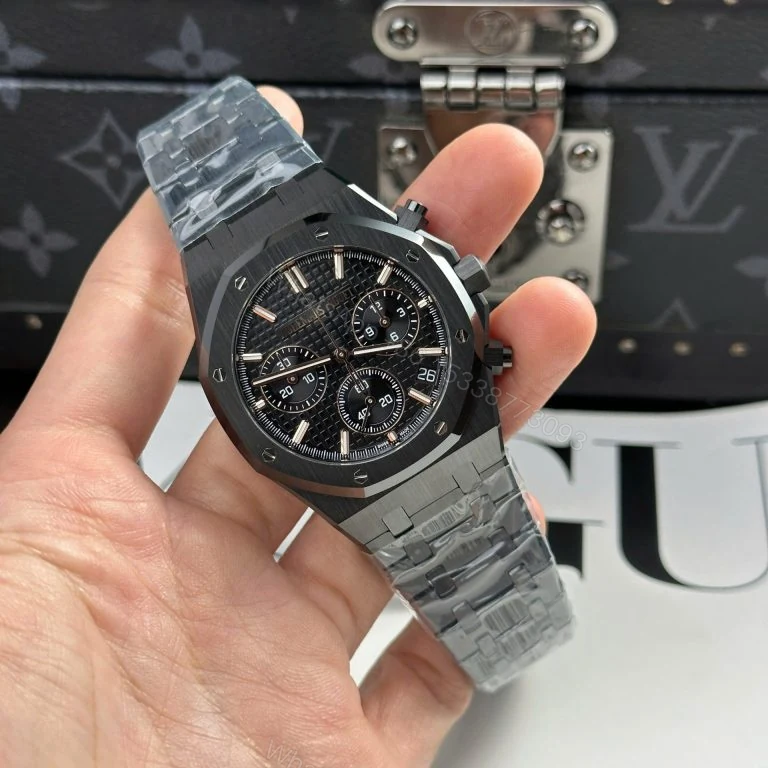 View 6 of Audemars Piguet Royal Oak 26240CE Super Clone Black Ceramic