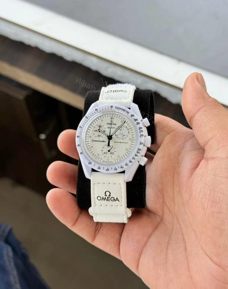 Omega X Swatch Speedmaster Moonswatch White 42mm Quartz — view 1