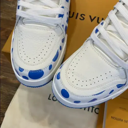 View 5 of LOUIS VUITTON X YAYOI KUSAMA TRAINER CALF LEATHER SNEAKER IN BLUE AND WHITE – LSVT375