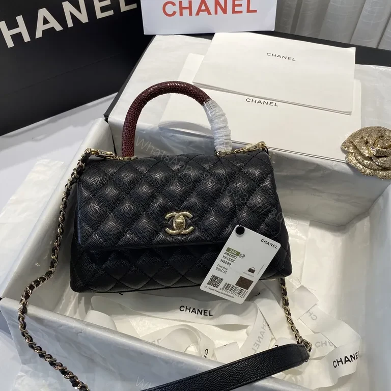 Chanel-Inspired Quilted Mini Bag: Timeless Luxury Crossbody — view 1