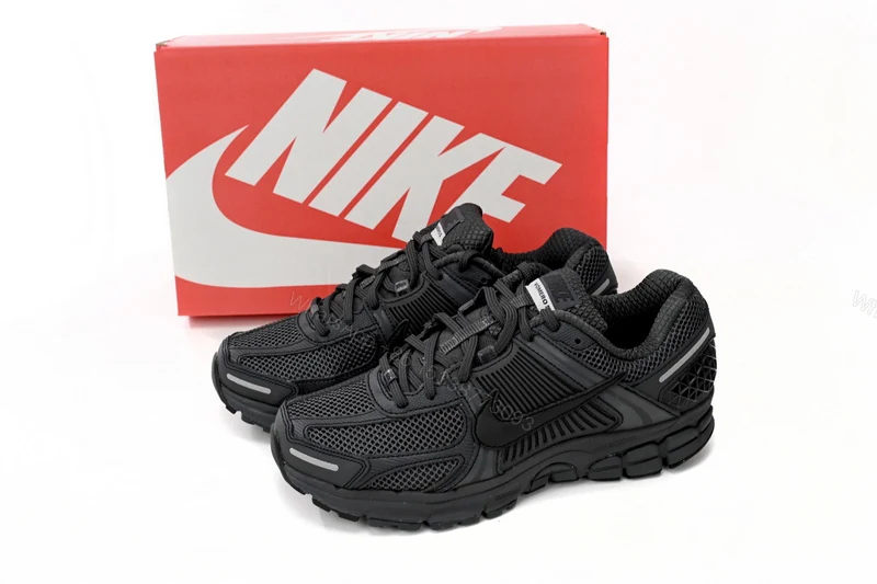 Nike Air Zoom Vomero 5 Black BV1358-002 — view 2