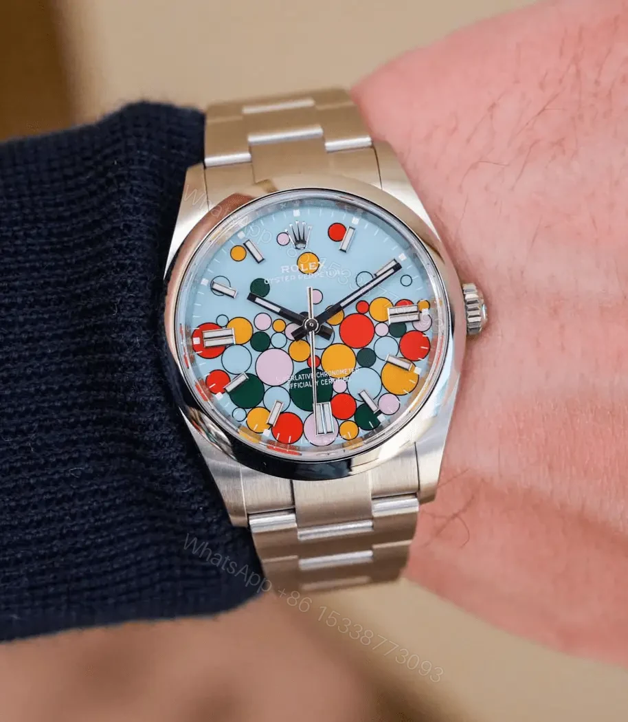 View 4 of Nuevo modelo Rolex “Celebration” Oyster Perpetual 2023 Replica