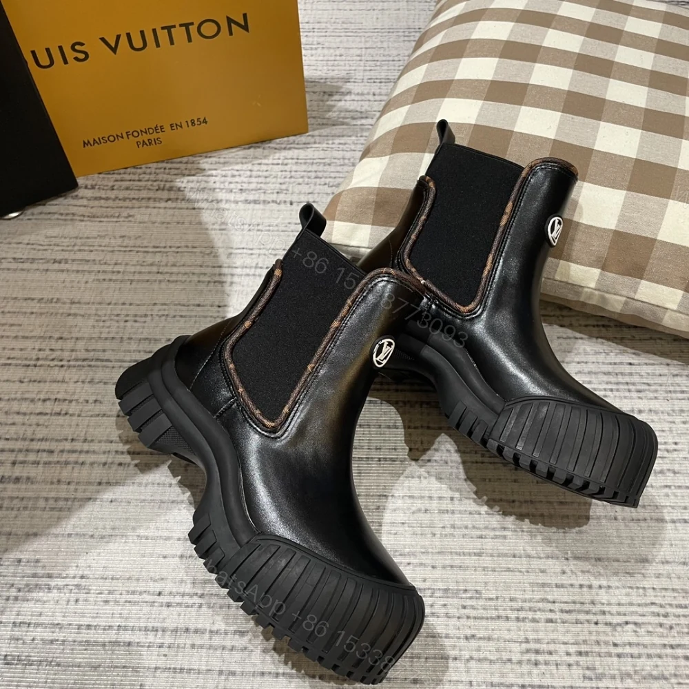 View 7 of LOUIS VUITTON RUBY FLAT ANKLE BOOTS BLACK 1AB0FO