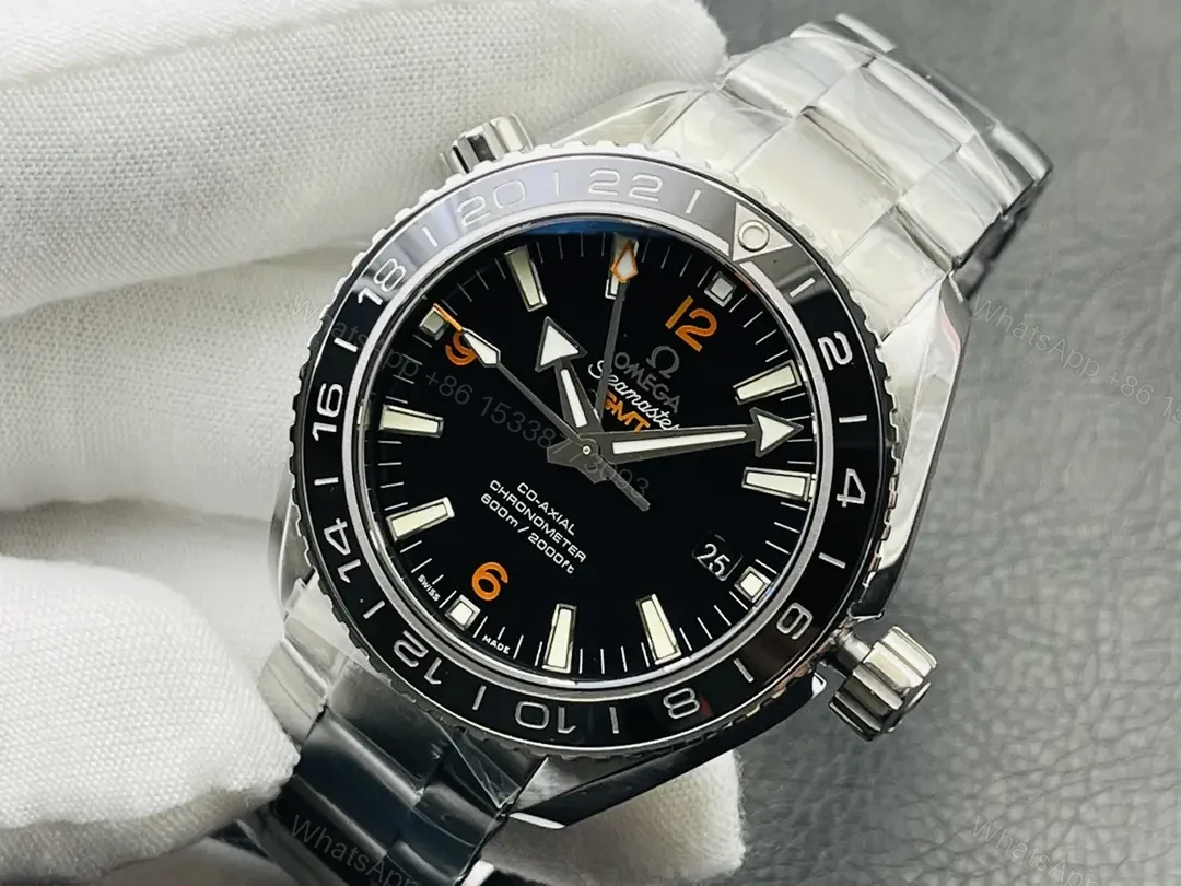 View 3 of Omega Seamaster Planet Ocean 600M Co-Axial 43.5 GMT Stainless Steel Orange Numerals Bracelet 232.30.44.22.01.002