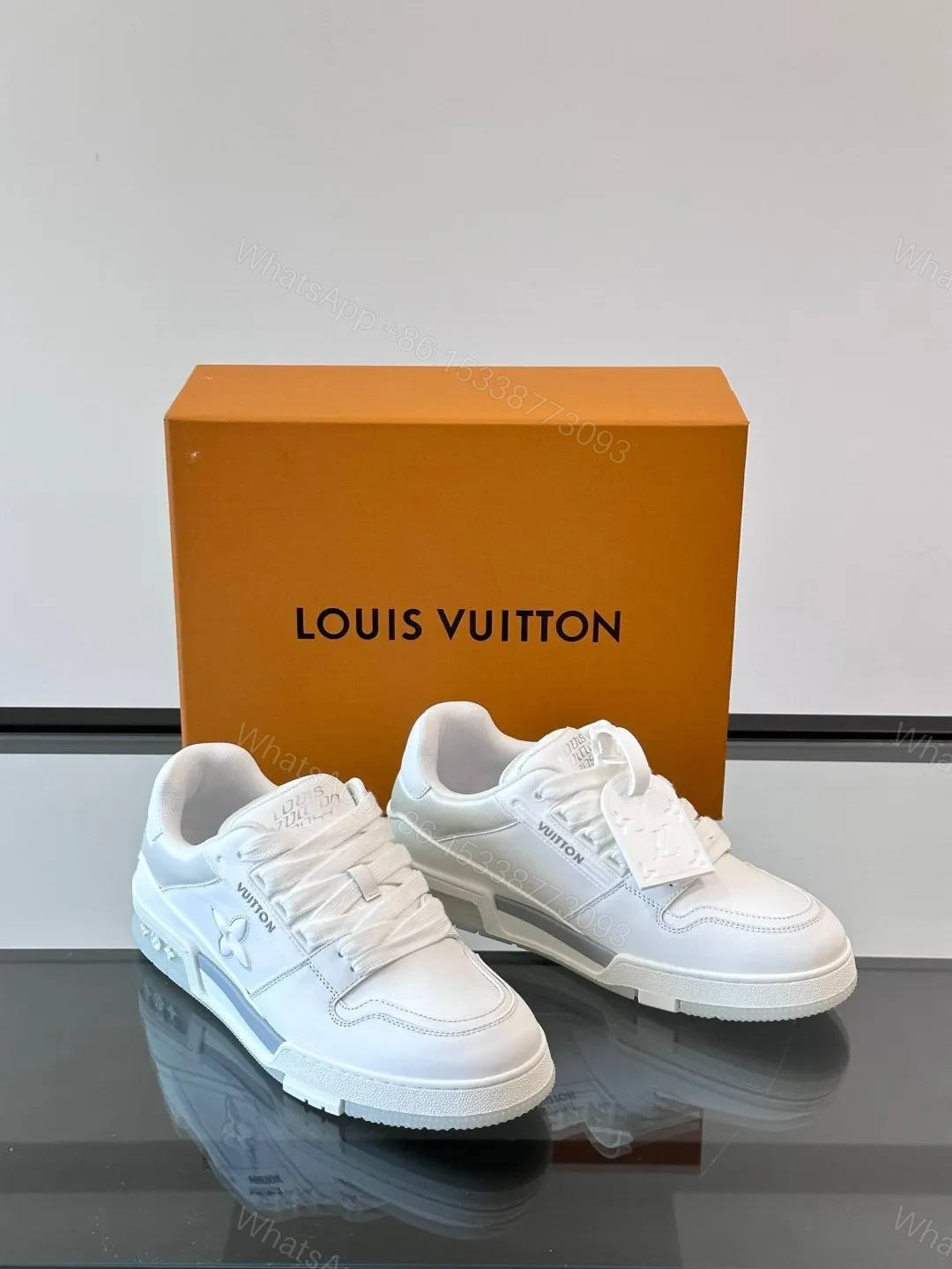 View 5 of LV Men White Leather Sneakers