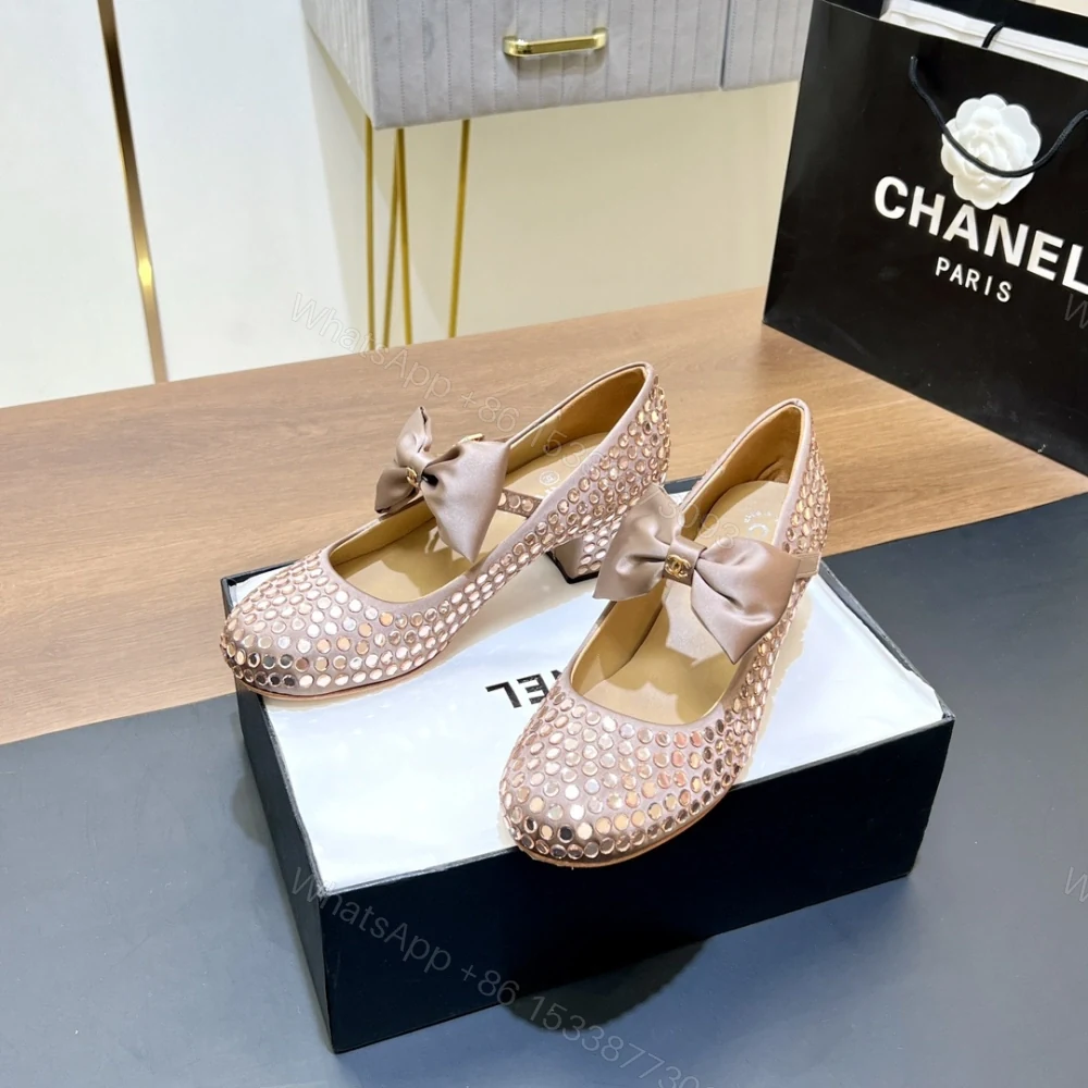 View 2 of 高仿Chanel*G45749C緞子水鑽圓頭單鞋粉色4.5CM免檢版