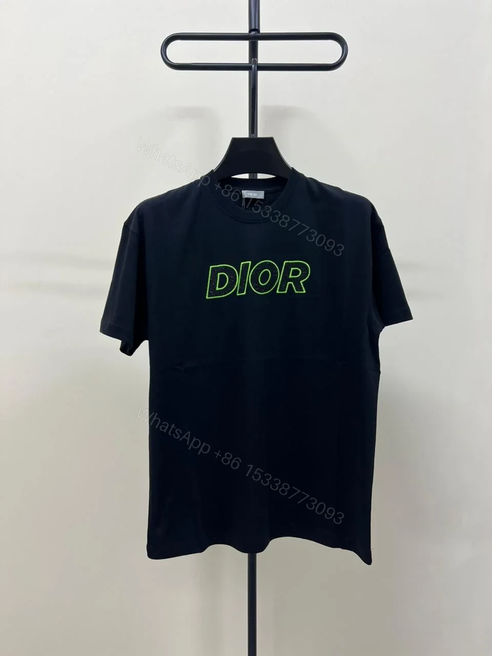 View 4 of DIOR