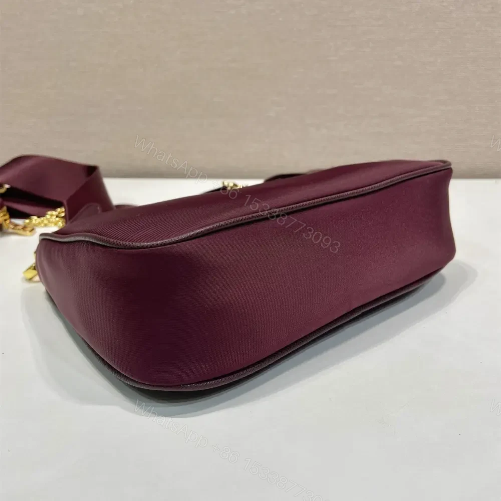 View 4 of 高仿Prada*RE-Nylon系列1BH204單肩包酒紅色免檢版