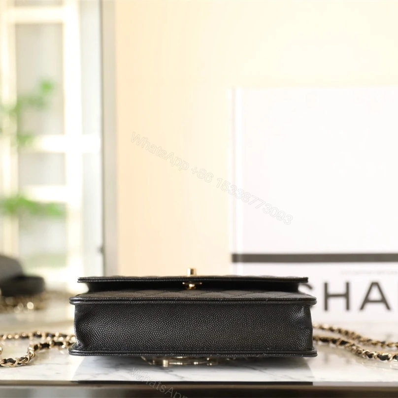View 5 of 高仿Chanel*25C系列AS4406小球紋牛皮郵差包黑色免檢版