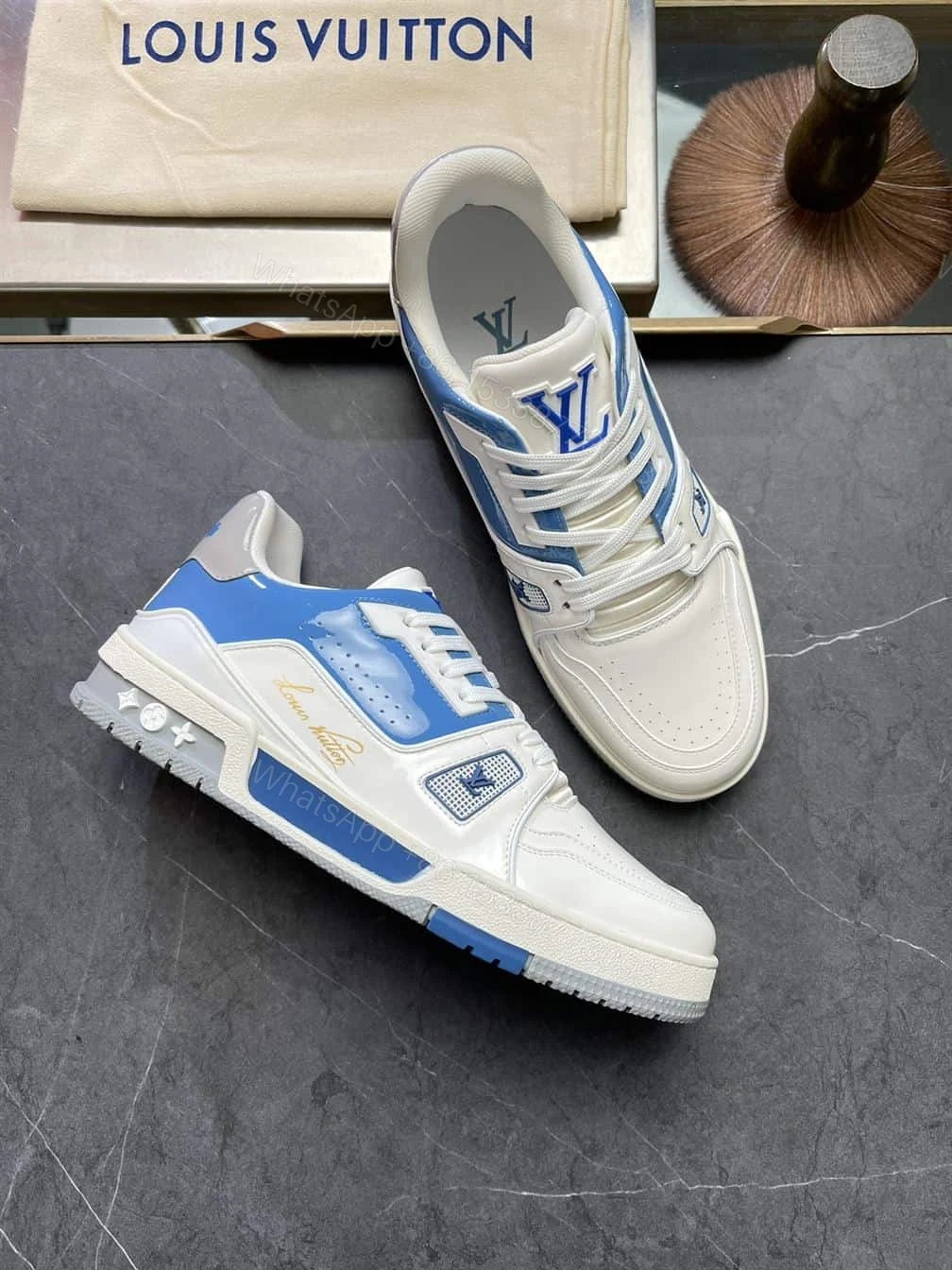 View 3 of LOUIS VUITTON TRAINER SNEAKER – LSVT317