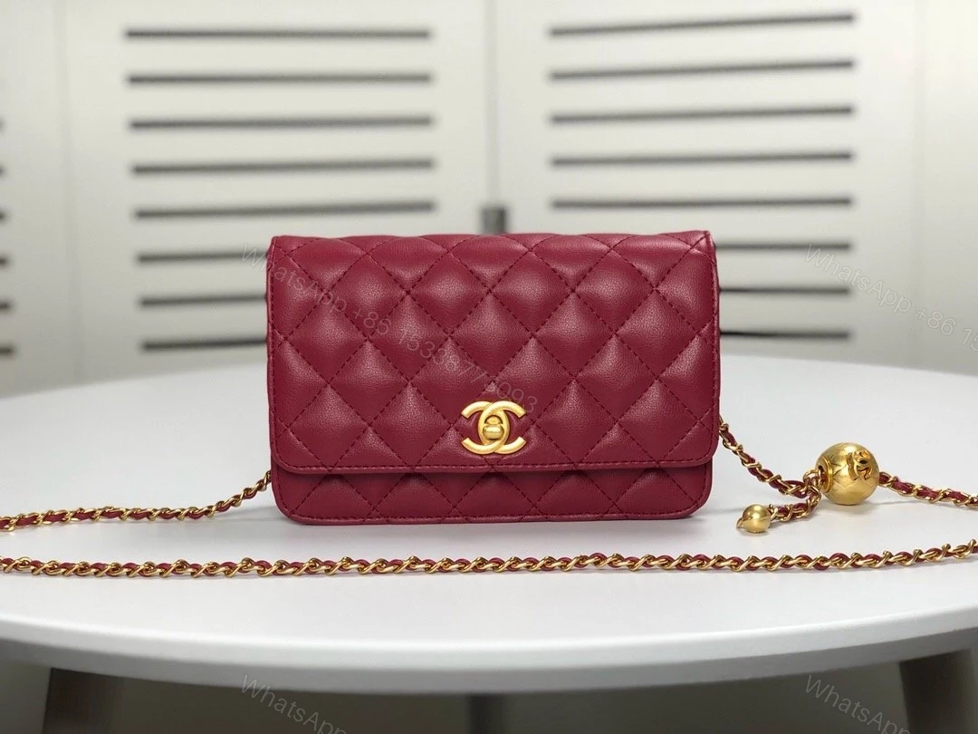 WALLET ON CHAIN Grained Shiny Calfskin & Gold-Tone Metal Dark Burgundy — view 1