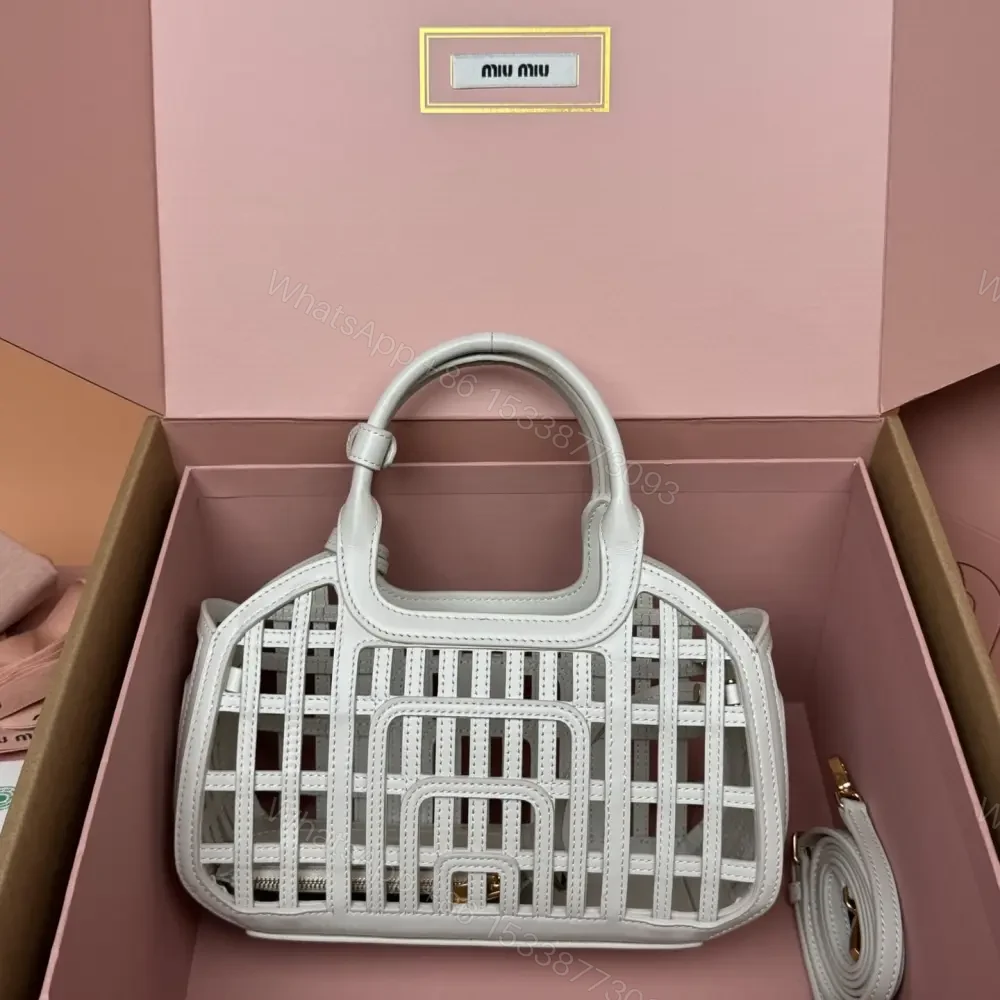 View 2 of 高仿miumiu*5BA294小牛皮鏤空手提包白色免檢版