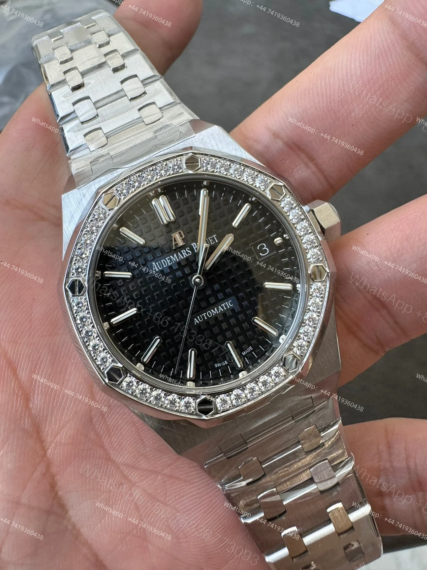 View 6 of Audemars Piguet Super Clone Royal Oak 15451ST Diamond-Set Bezel Black Dial 37MM