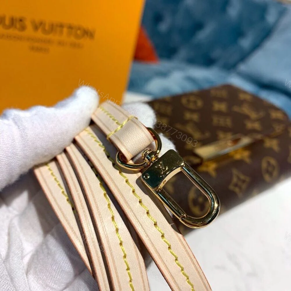 View 9 of Louis Vuitton Favorite PM Monogram Canvas For Women 24Cm LV M40717