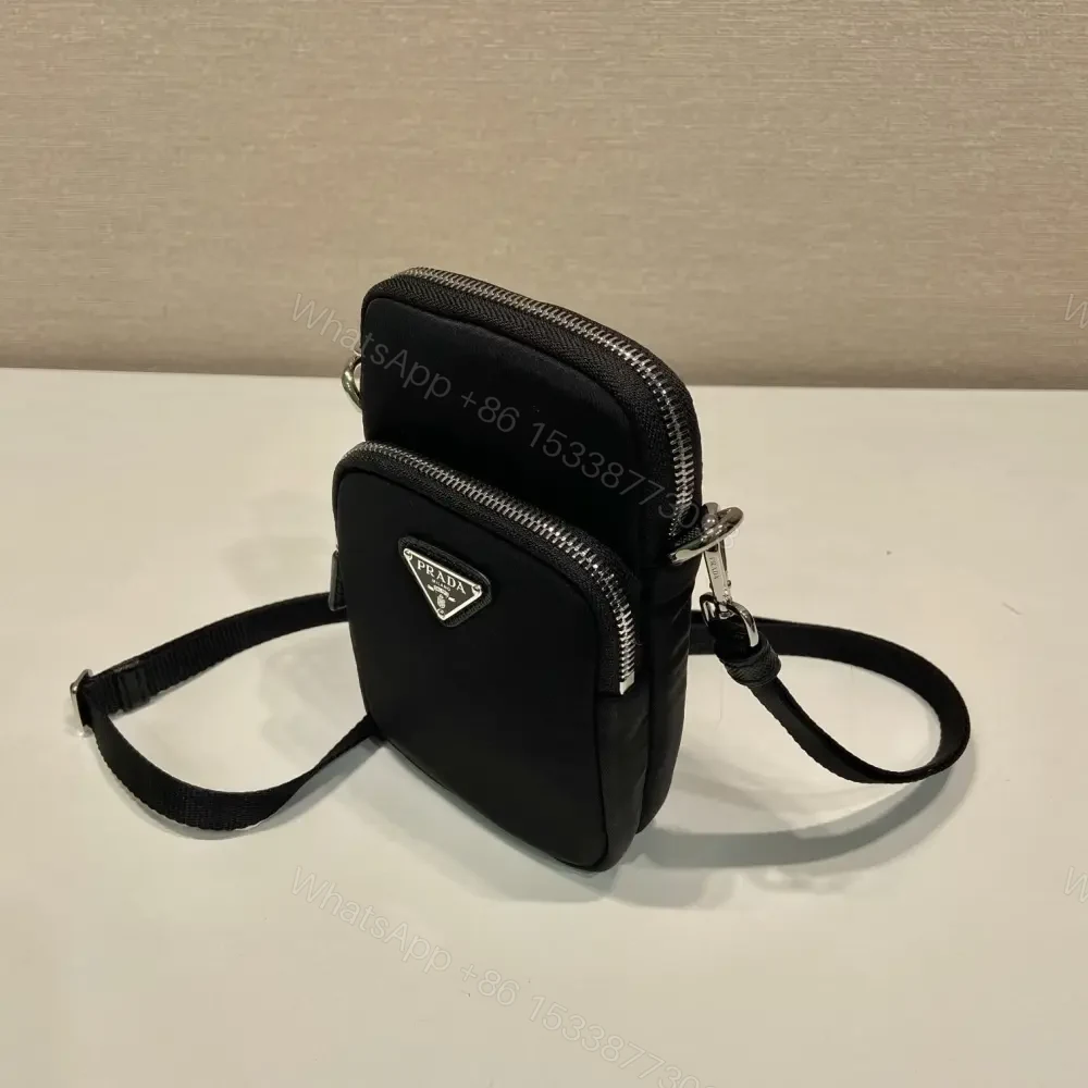 View 3 of 高仿Prada*Re-Edition系列2ZT024手機包免檢版