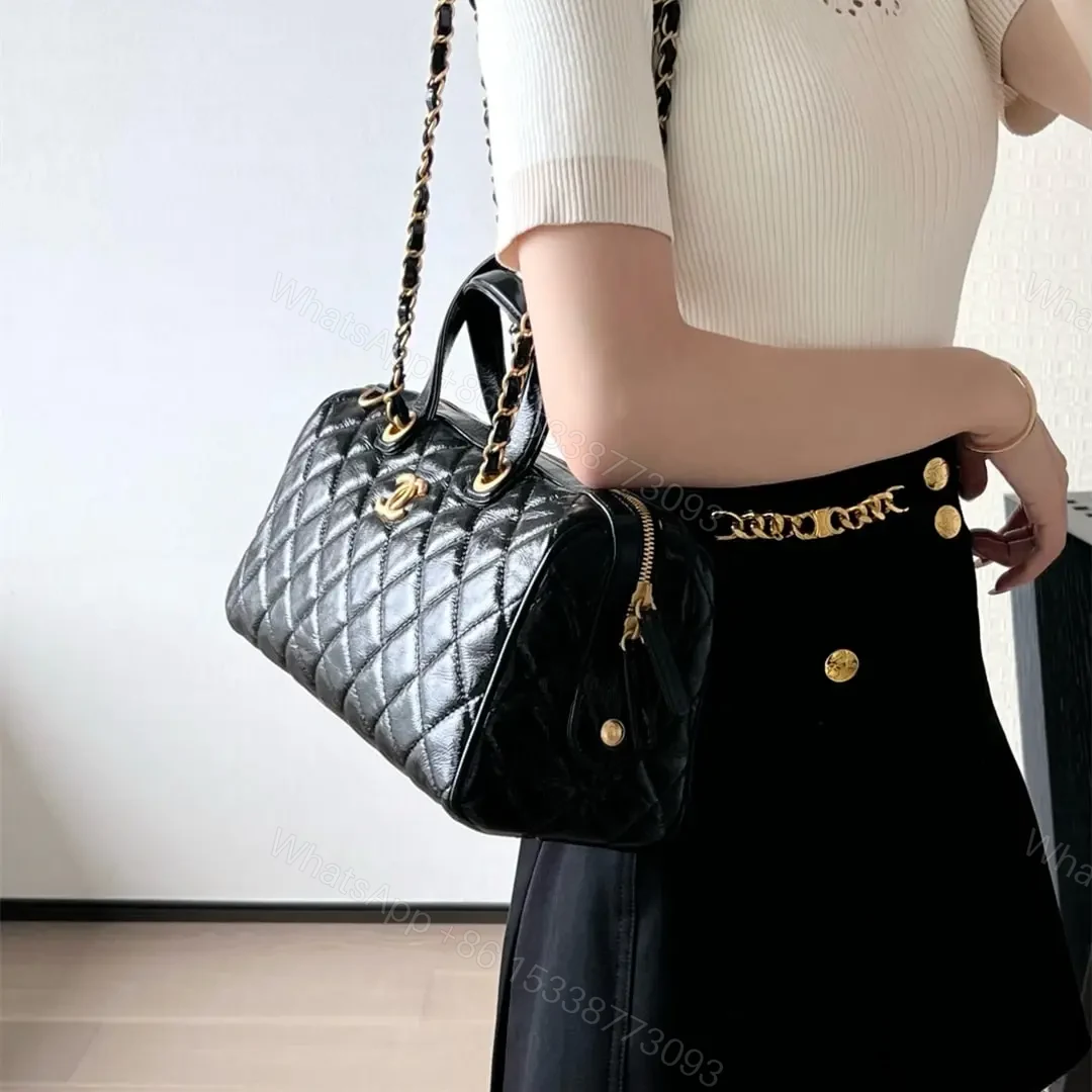 View 21 of 高仿Chanel*25A系列AS5579保齡球手提包黑色大號免檢版