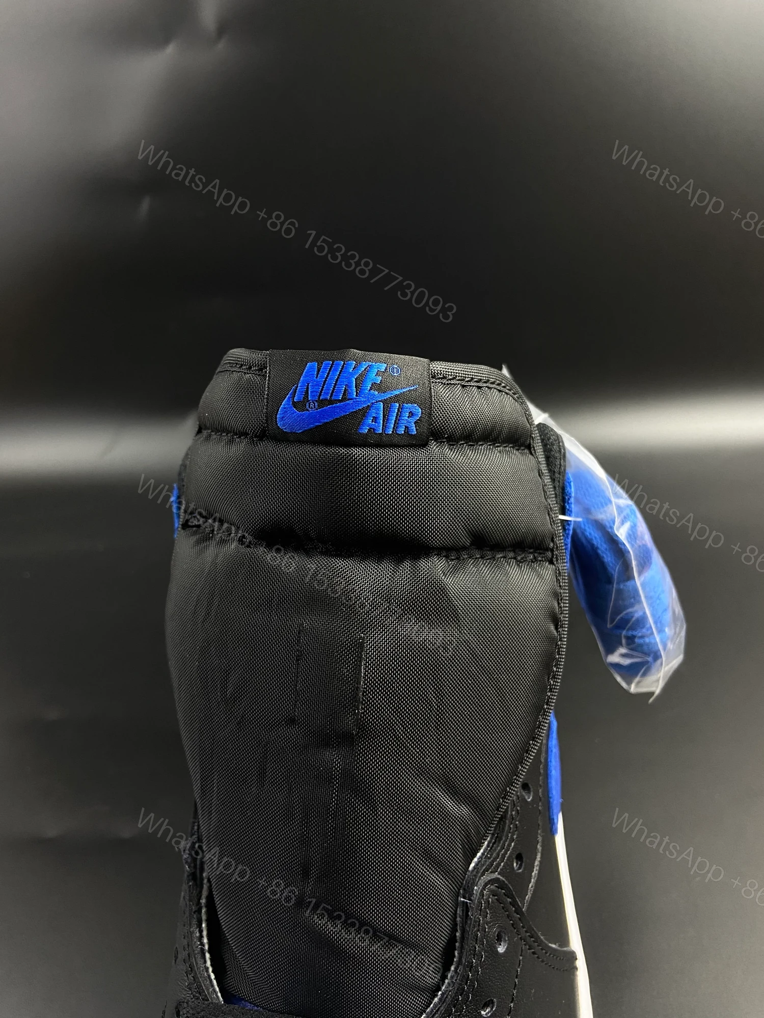 View 5 of Jordan 1 Retro Royal (2017)