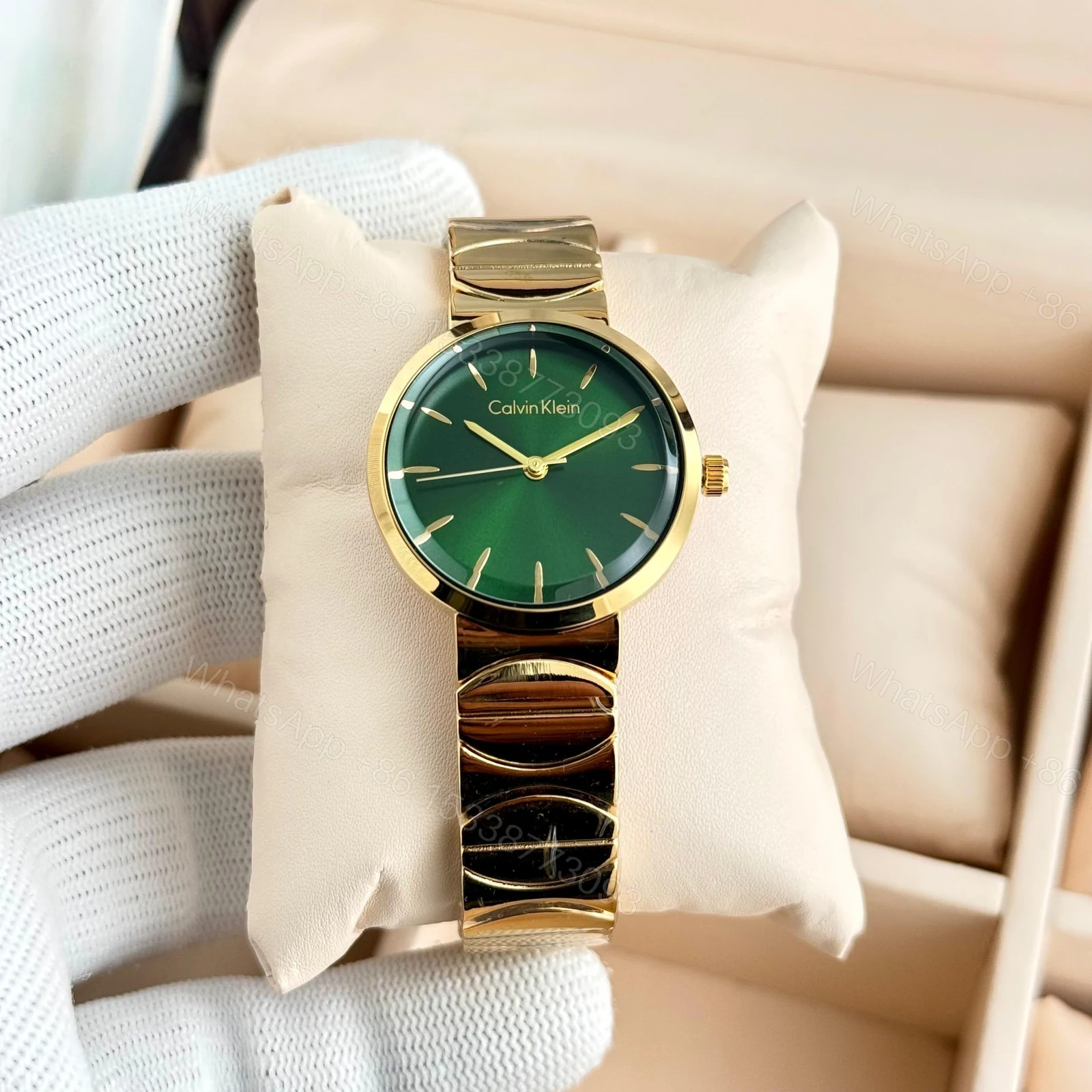CK Calvin Klein Green Dial Gold Chain Watch First Copy | 7A Quality Replica — view 1