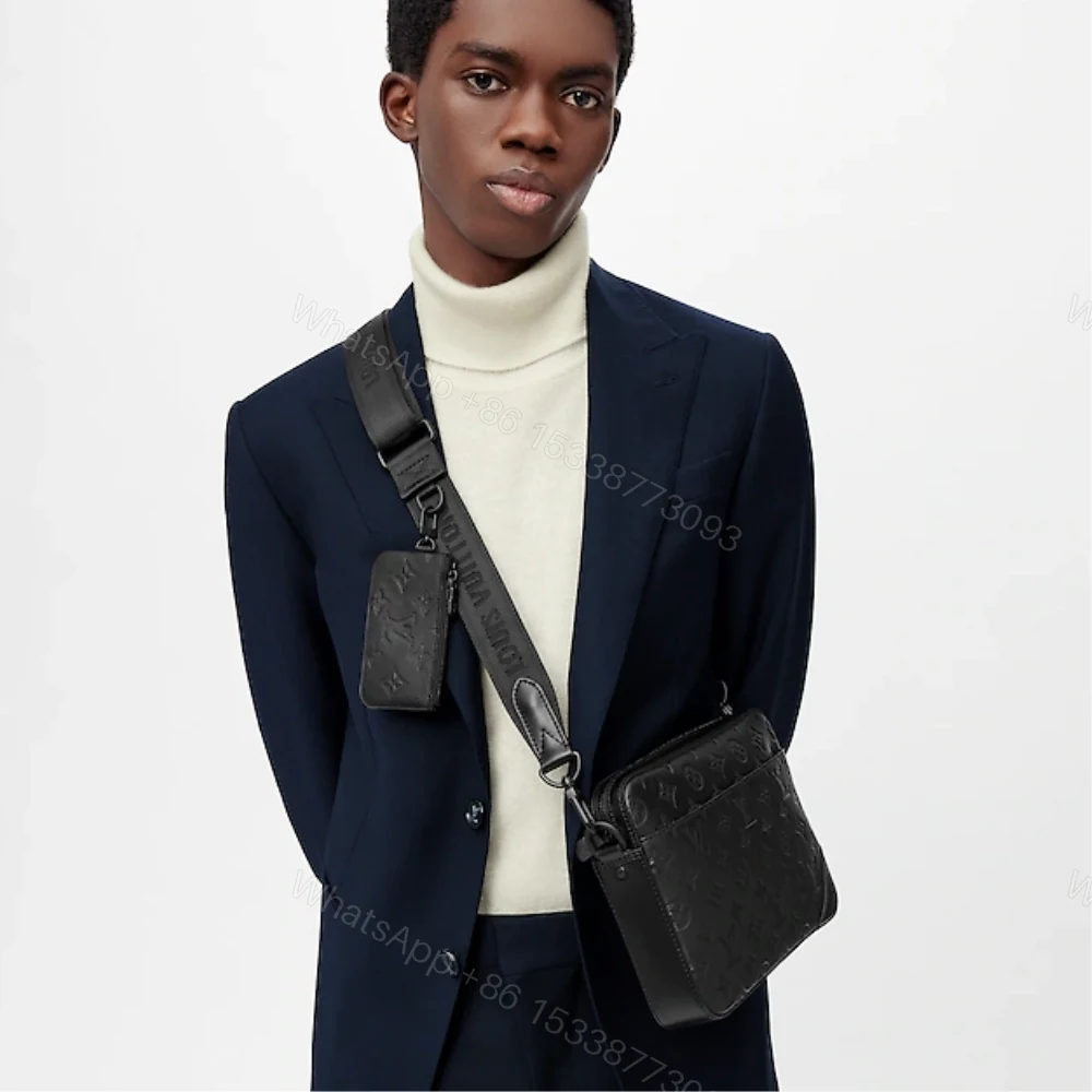View 8 of Louis Vuitton Duo Messenger Bag Black 25Cm M69827