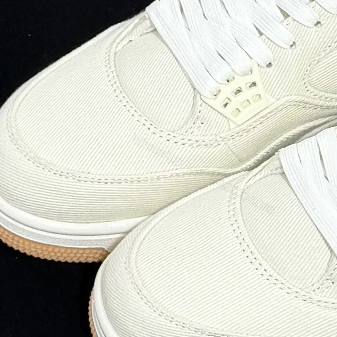 View 4 of Jordan 4 Levis White (Levi’s Tag) Reps