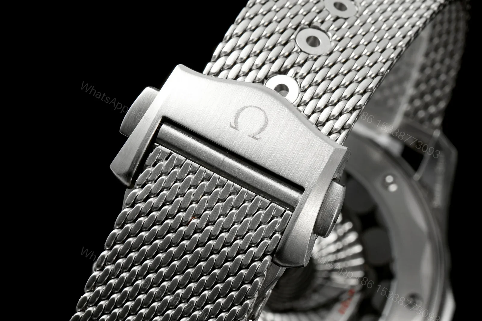 View 6 of Omega Seamaster Diver 300M No-Date Master Co-Axial 42 Stainless Steel Black Bracelet 210.30.42.20.01.010