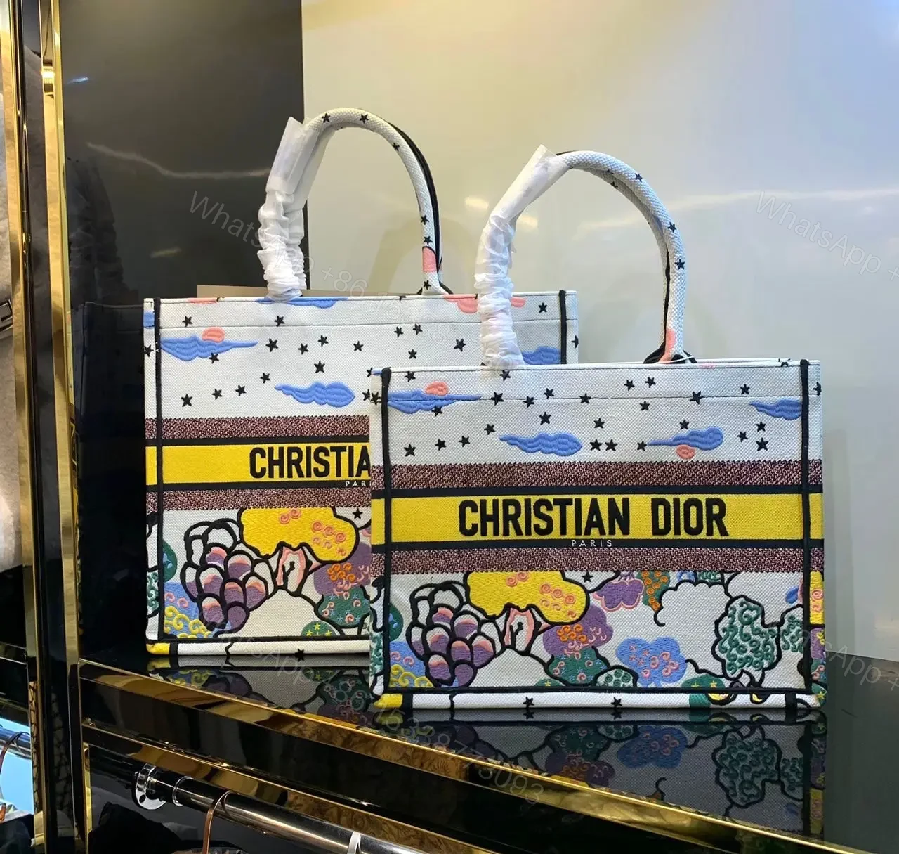 DIOR — view 1