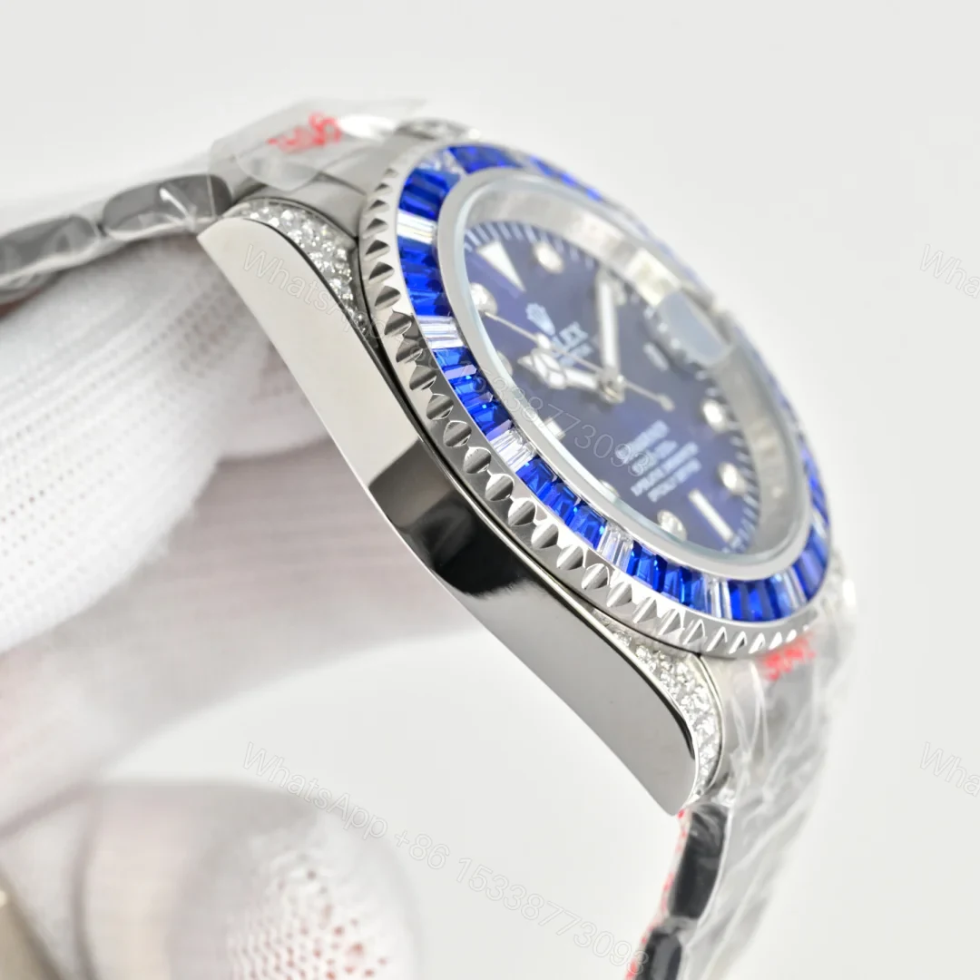 View 5 of Rolex Submariner Blue Diamond Replica 40MM Premium Pavé Steel Bracelet RG-ROLEX-SUB-BLUE-DIAMOND-40