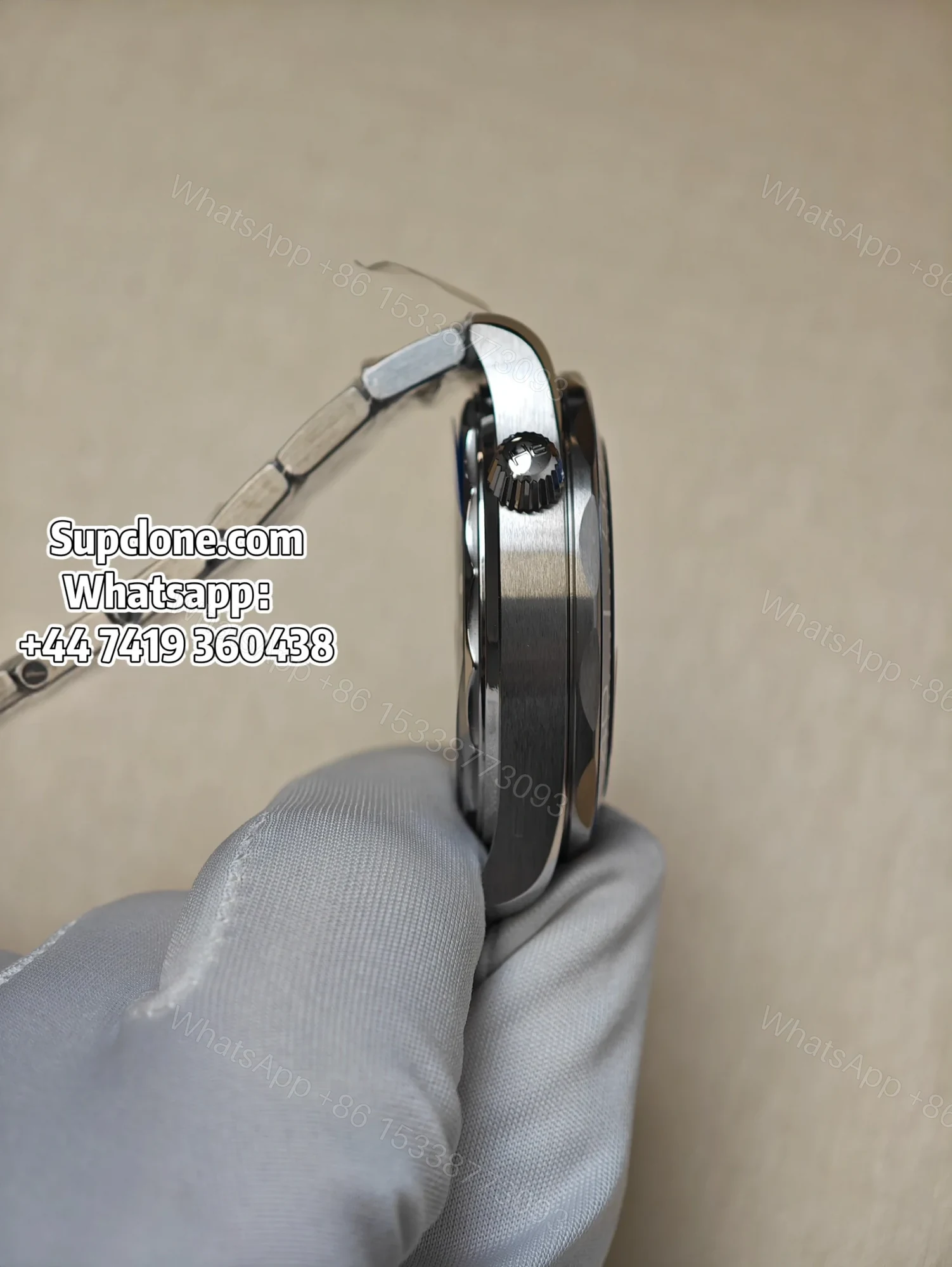 View 10 of OMEGA Super Clone Seamaster Diver 300M 210.30.42.20.03.001 42mm